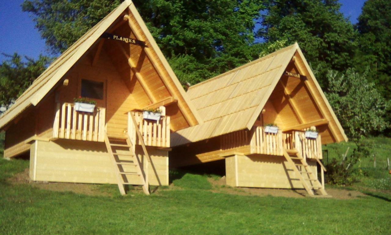 Villa Farmglamping Planika - Encijan Hrase Esterno foto